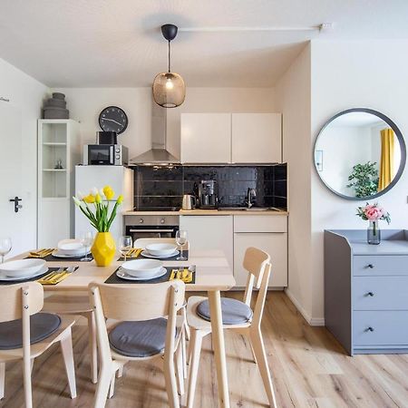 Modern Apartment For 5 Close To The Schanzenviertel - Unit 3 Хамбург Екстериор снимка