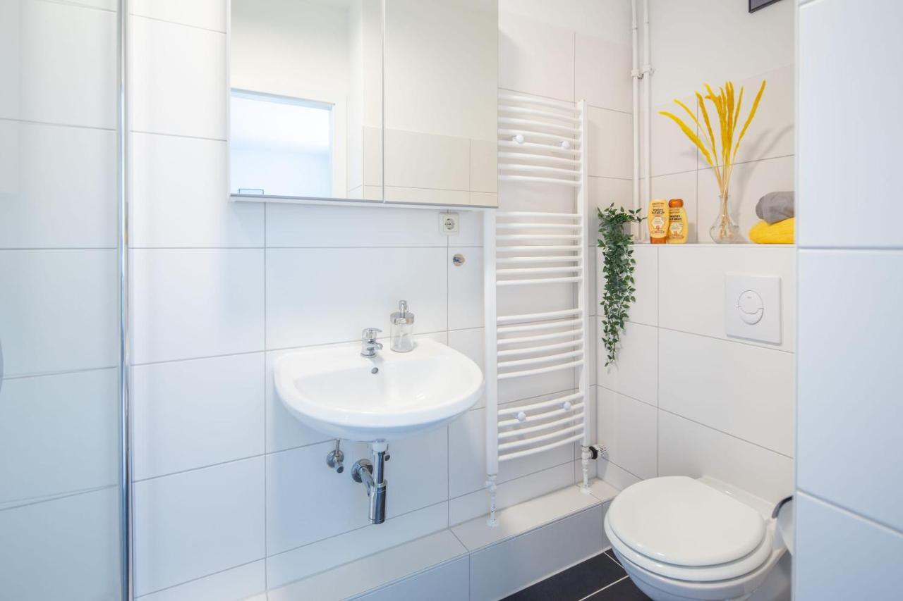 Modern Apartment For 5 Close To The Schanzenviertel - Unit 3 Хамбург Екстериор снимка